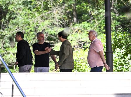 Los delegados Toni Alonso y Carles Naval estuvieron en la comida organizada por Flick