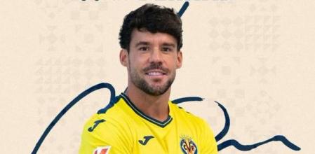 Tras salir del Valencia y pasar por Bayer Múnich, PSG y Benfica, el lateral valenciano regresa a la Liga diez años después de su adiós