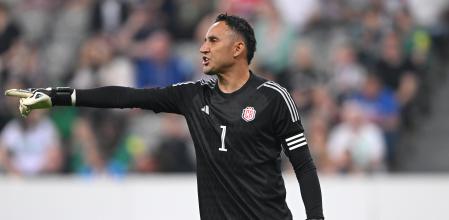 NEWCASTLE UPON TYNE, ENGLAND - SEPTEMBER 08: Keylor Navas of Costa Rica in action during the International Friendly match between Saudi Arabia and Costa Rica at St James' Park on September 08, 2023 in Newcastle upon Tyne, England. (Photo by Stu Forster/Getty Images)