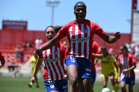 La nigeriana celebra un gol con el Atlético