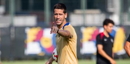 El entrenador del Barça Atlètic habló antes de su debut en la Primera RFEF.