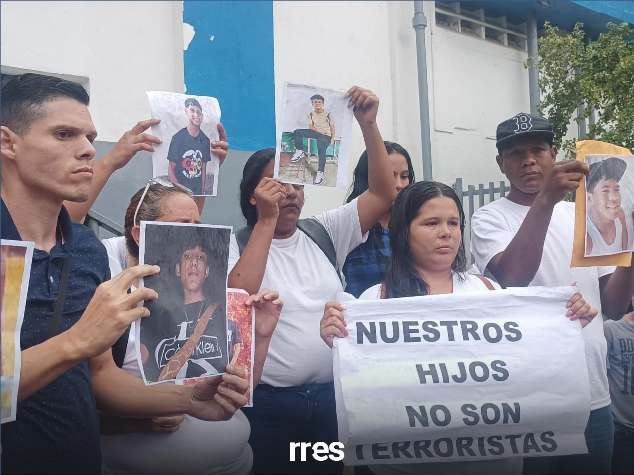 Siete preguntas para la Defensoría del Pueblo sobre los menores detenidos en las protestas poselectorales
