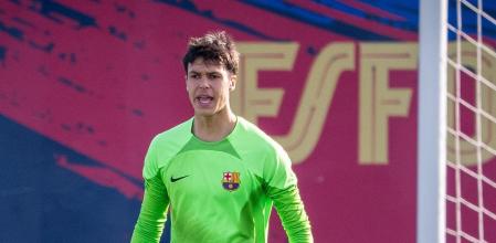 Diego Kochen, guardameta del F.C. Barcelona