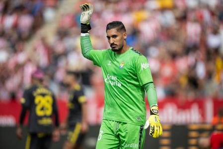 Álvaro Valles no logra cerrar su salida de la UD Las Palmas