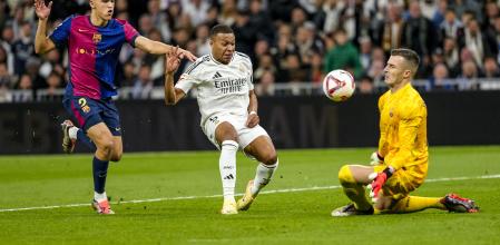 Iñaki Peña se mostró seguro y excelente en el Clásico contra el Real Madrid