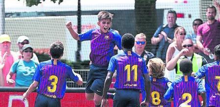 Marc Bernal, con 11 años en el Alevín del Barça