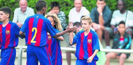 Fermín López, en 2017 con el Infantil A del Barça ante el Nàstic de Tarragona