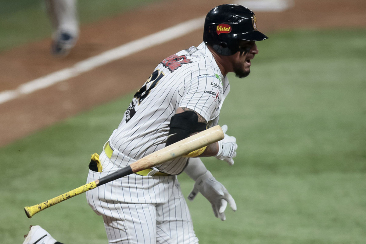 Leones reaccionó ante Bravos y frenó la cadena de derrotas