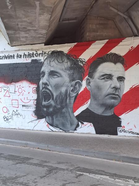 El Mural, en las calles de Girona