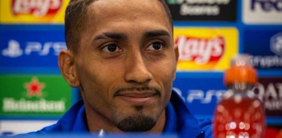 Raphinha no se muerde la lengua sobre la foto de su camiseta con el nombre de Nico Williams