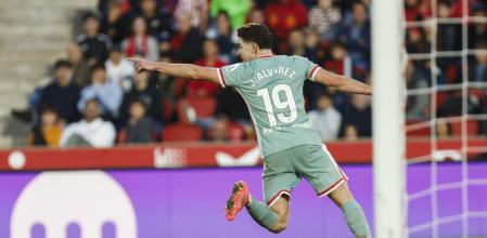 Julián Álvarez, futbolista del Atlético de Madrid, celebrando uno de sus goles.