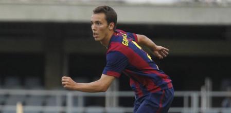 Alejandro Grimaldo está siendo protagonista en el medio campo del Barça B