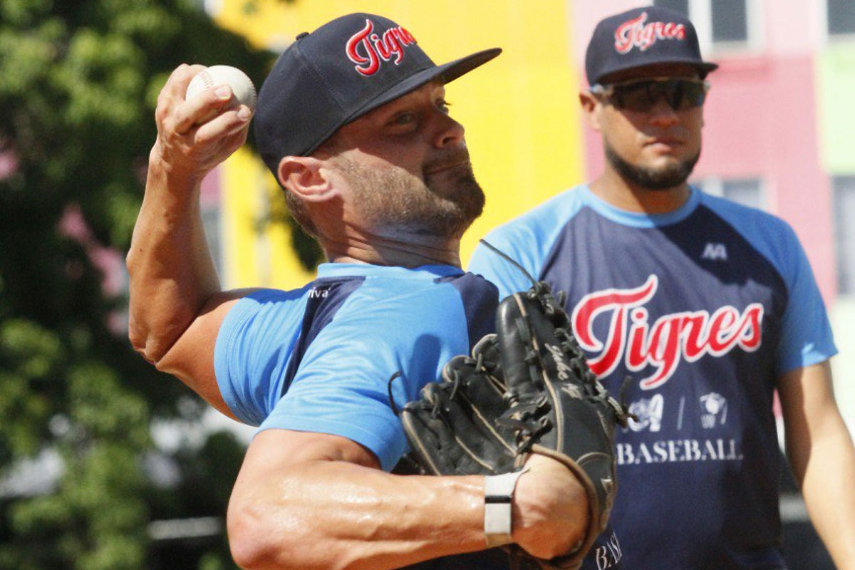 Los Tigres refuerzan su pitcheo con el norteamericano Ben Holmes