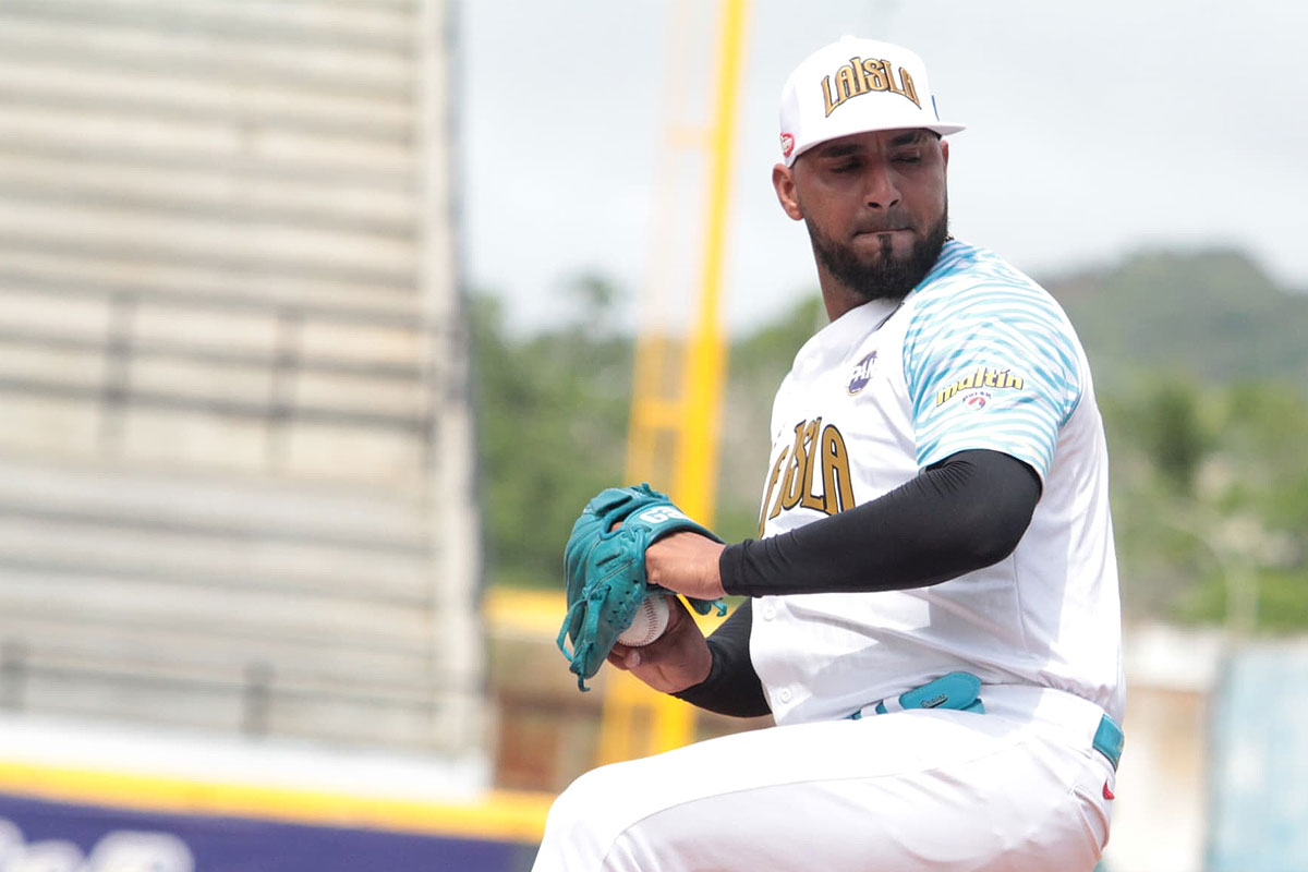 Bravos bajó a Tiburones para hacerse de la punta
