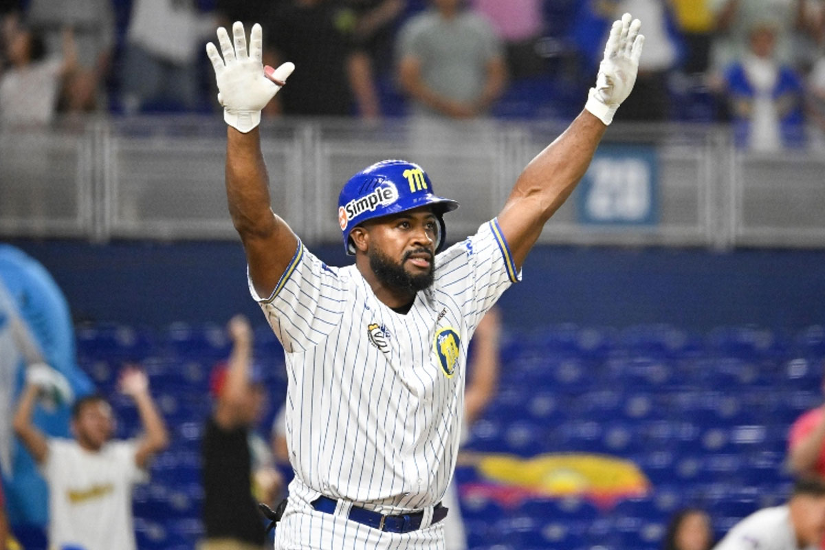 Magallanes dejó en el terreno a Estrellas y avanzó a la final del Choque de Gigantes