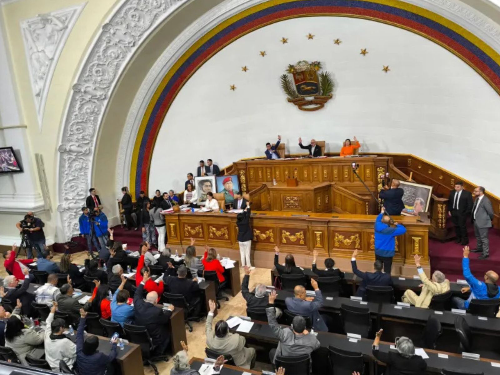 "Ley Libertador Simón Bolívar"