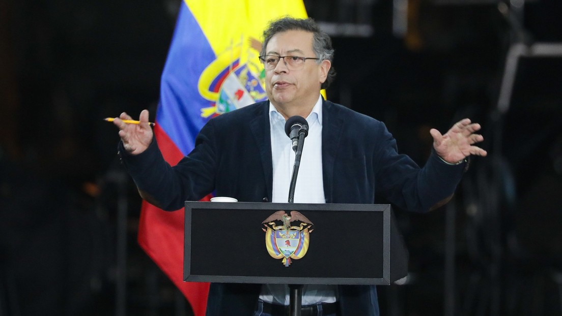 "Nos creen mentalmente inferiores": Petro condena la exigencia de visa por el Reino Unido