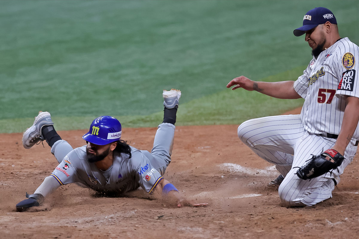 A Magallanes le bastó un inning para arrebatarle el triunfo a Leones
