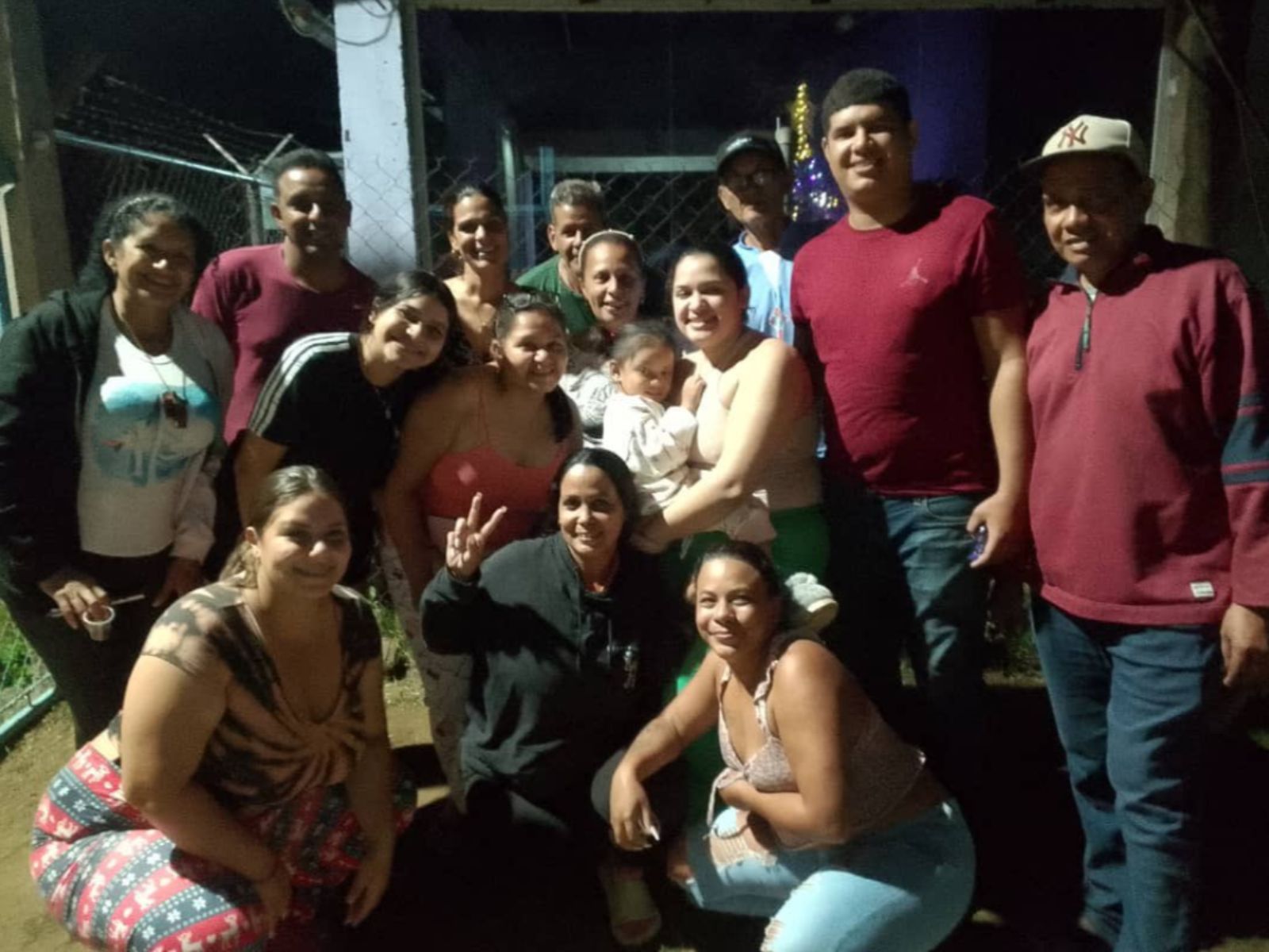 Excarcelan 12 presos políticos poselectorales incluidos ocho adolescentes y la paciente oncológica Yenny Barrios