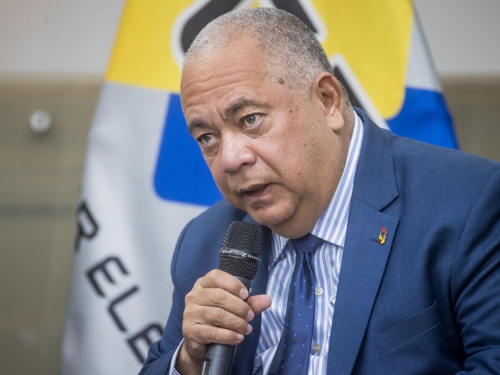 CNE pospone para mayo comicios regionales y legislativos