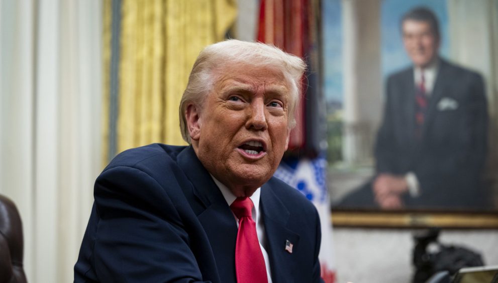 "Trump quiere rompernos para que EE.UU. nos posea": Primer ministro de Canadá