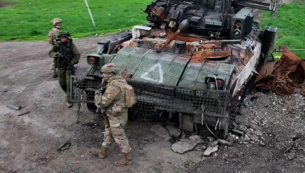 Putin: Restos de las tropas ucranianas expulsadas de Kursk se refugian "en grietas y sótanos" y piden la evacuación