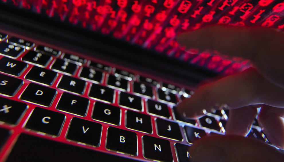 China incluye a tres agentes de EE.UU. en la lista de buscados por ciberataques
