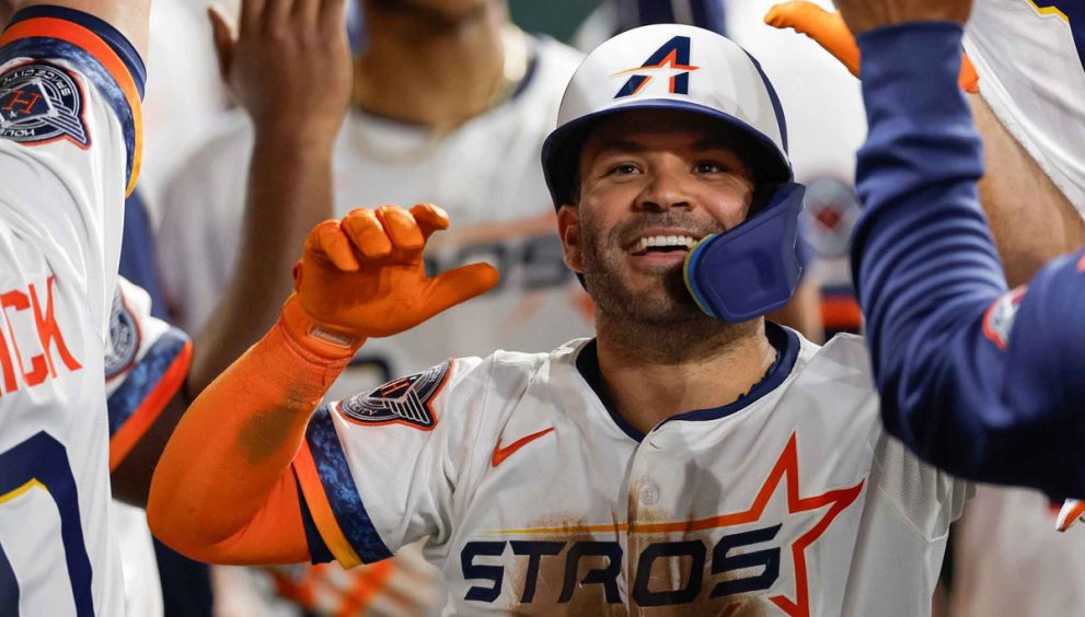 José Altuve pidió ser movido al segundo puesto del lineup y sacó la bola