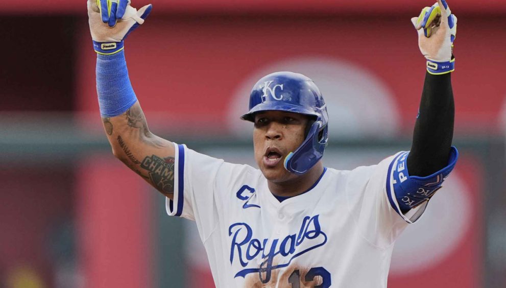 Salvador Pérez sigue alcanzando logros históricos en Kansas City