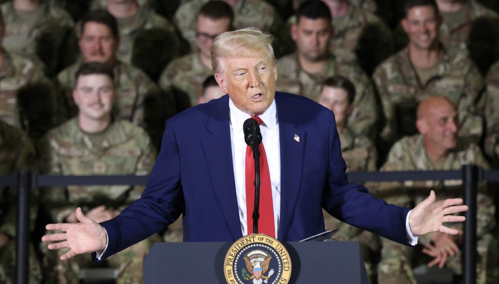 Trump da un nuevo paso para enfrentar a los cárteles de México