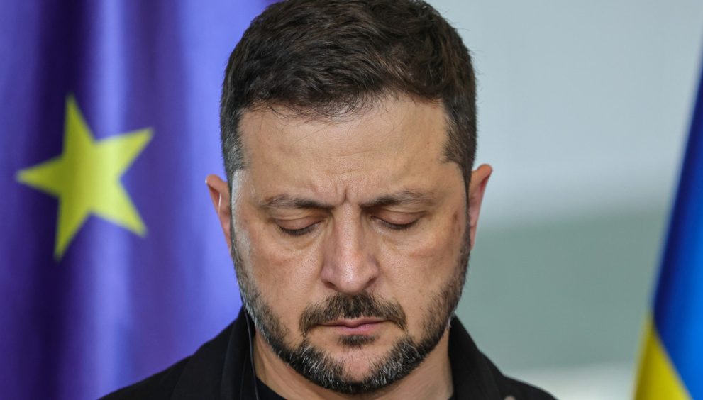 El dilema de Zelenski: ¿qué hacer para "no enfadar" a Trump otra vez?