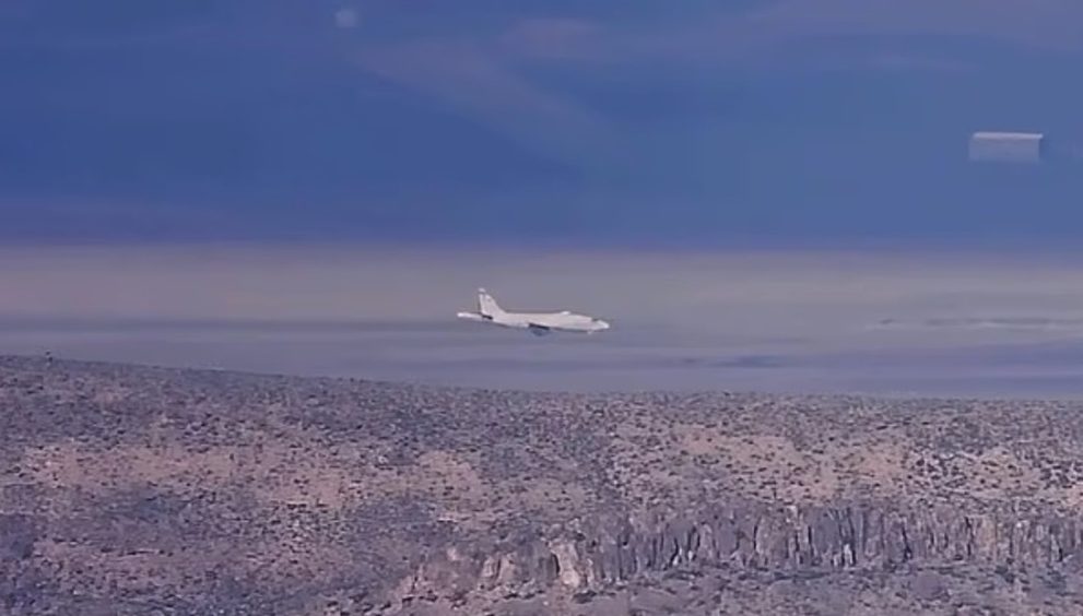 El avión más secreto del mundo fue avistado sobre el Área 51