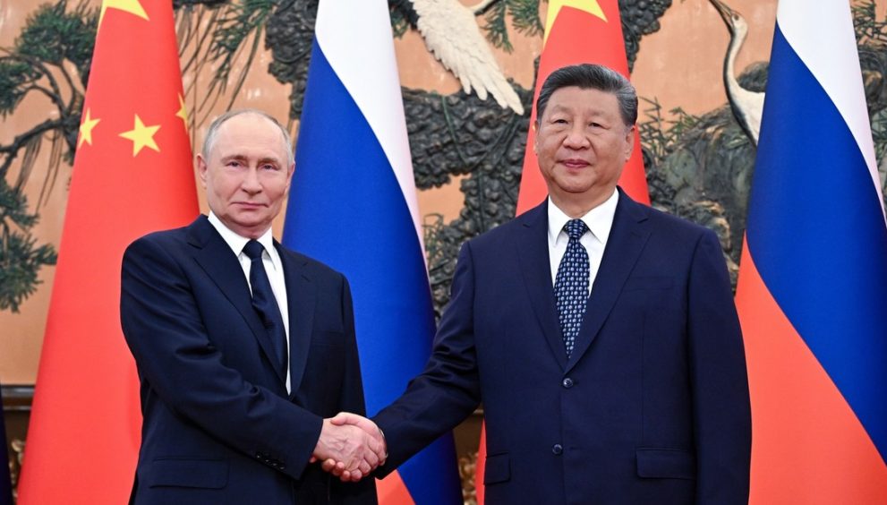 Zajárova: "Rusia y China son la esperanza de la humanidad"